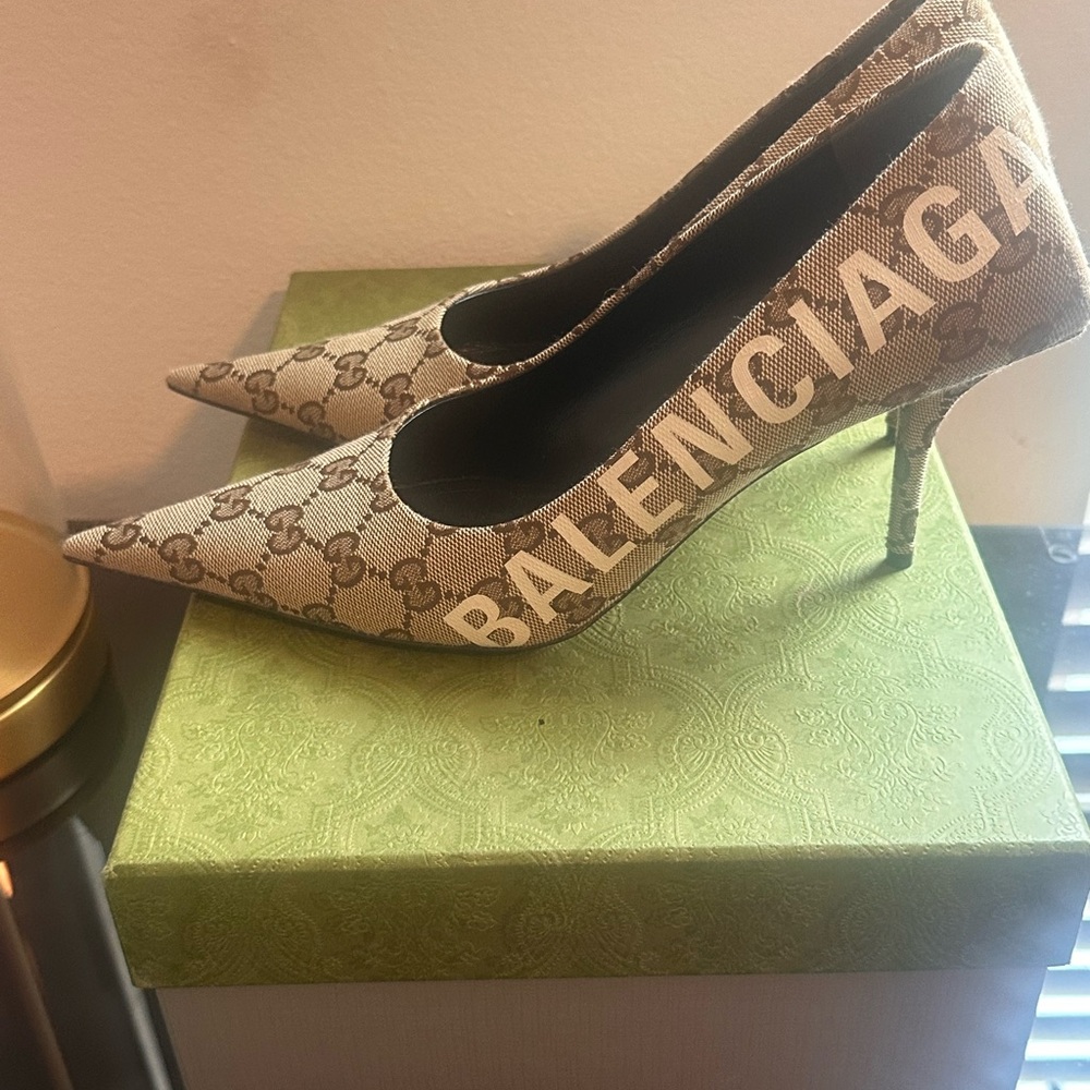 Balenciaga Beige Logo Heels